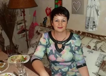 Mi-am dat afară din apartament fiul, nora și cei trei nepoți