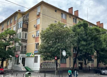 Orașul mare din România în care o garsonieră se vinde în 2025 cu doar 4.800 euro