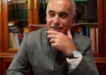 Călin Georgescu a plecat din țara: „Eu acolo, voi aici” Ce planuieste sa faca