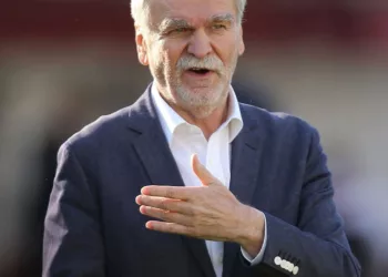 A murit Dinu Gheorghe! Doliu în fotbalul românesc. Cum a fost gasit in casa…