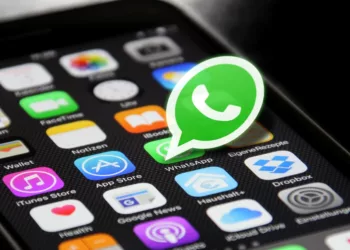 Nu răspundeți mesajelor de pe Whatsapp în care vi se cere să votați pe cineva! Cea mai nouă fraudă online