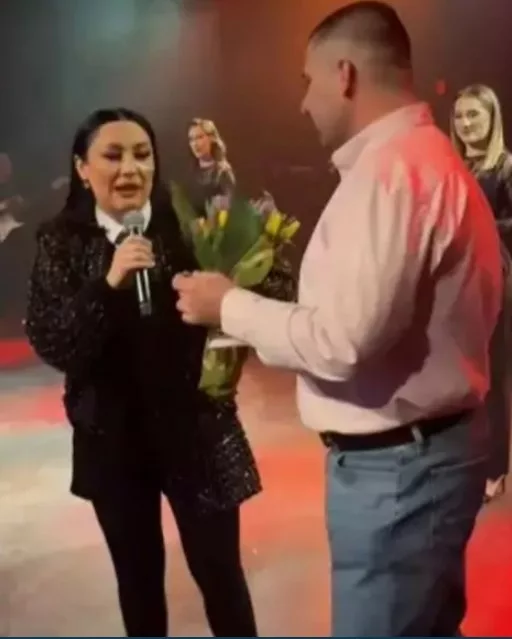 Ce a pățit Andra chiar în timpul unui concert din Canada