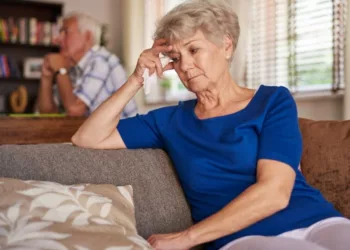 Pensionarii riscă să își piardă pensiile dacă nu trimit certificatul de viață! Până când trebuie trimis documentul