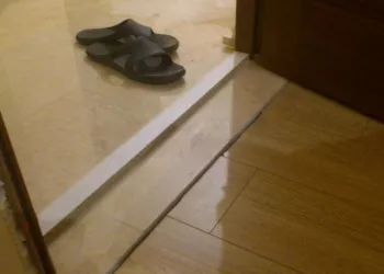 Amenda de 3000 de lei pentru românii de la bloc, dacă se opun unei vizite