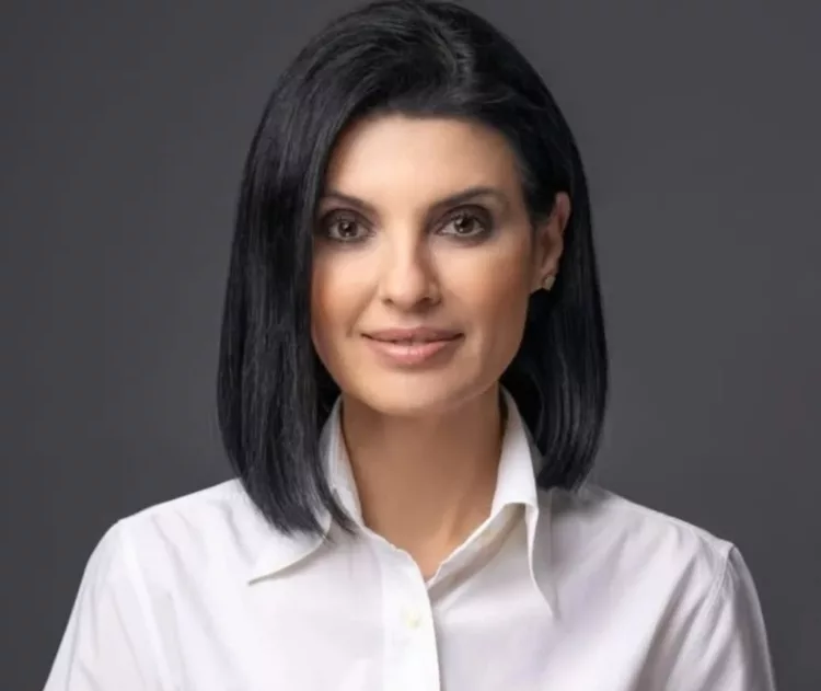 Ce avere are Lavinia Șandru, noua candidată la prezidențiale. Suma URIAȘĂ pe care a strâns-o după nunta cu Darius Vâlcov