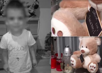 Filmul morții lui Nicolas, băiețelul de aproape 4 ani care a căzut de pe terasa unui bloc cu 7 etaje. Cum s-a produs tragedia, de fapt