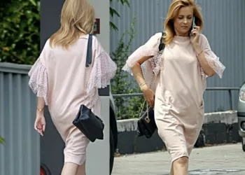 Simona Gherghe, ”distrusă” de o fostă concurentă! A scăpat de clauza de confidențialitate și a spus tot ce a fost nevoită să îndure:  ”Eram neom! Am fost șantajată”