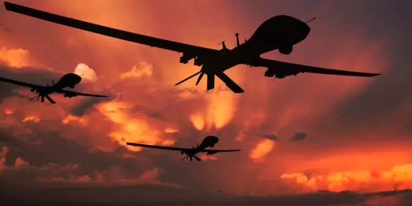 Atac cu drone lângă granița României. Alertă aeriană emisă în județul Tulcea. Reacția autorităților