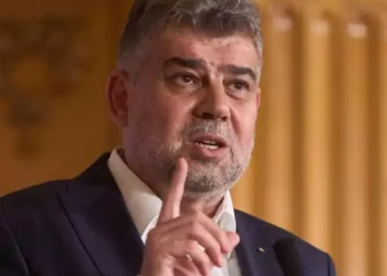 Remaniere majoră în Guvernul Ciolacu: mai mulți miniștri și secretari de stat, în prag de demitere