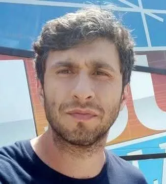 Ce studii are Dragoș Bucur? Actorul a fost profesor înainte de a deveni jurat la „Românii au talent”