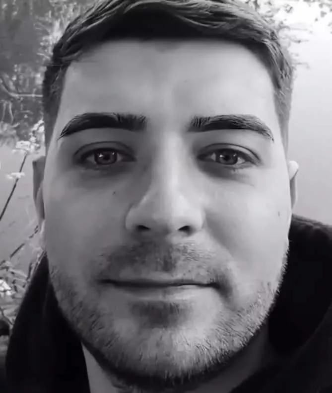 Tragedie în diaspora: Un tânăr român de 27 de ani a murit în Marea Britanie. Prietenii cer ajutor pentru repatrierea trupului