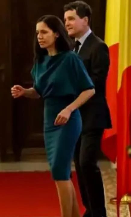 Nicușor Dan confirmă că se va căsători: „Nunta va fi în familie, într-un moment de liniște”