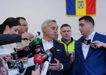 Tensiuni în zona suveranistă după alegerile prezidențiale. George Simion și Călin Georgescu, în centrul disputelor interne