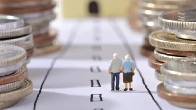 Recalcularea pensiilor: întârzieri în sistem, dar și majorări de până la 1.200 de lei pentru pensionari