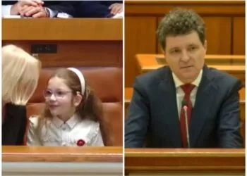 Nicușor Dan a depus jurământul ca președinte. Fiica sa, Aheea, imaginea emoționantă a ceremoniei de învestire