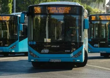 Cât câștigă un șofer STB în 2025? Salarii, sporuri și beneficii în transportul public din București