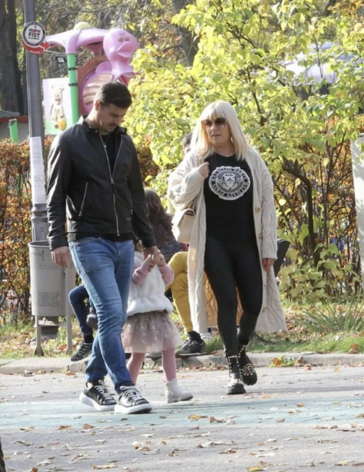 Elena Udrea ar putea fi eliberată condiționat. „A primit aviz favorabil. De săptămâna viitoare poate apărea în emisiune”