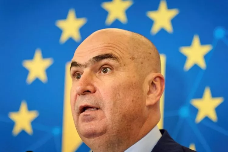 Mai multe instituții bugetare, obligate să reducă personalul. Premierul cere restructurări masive în aparatul de stat