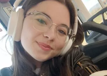 Povestea Anei Timofte, eleva care a avut curajul să creadă în munca ei