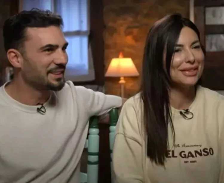 Claudiu Borcași și Isabel Martinez Villa, povestea neașteptată de la Insula Iubirii: cum au ajuns să plece mai devreme și să se despartă după 19 ani de relație