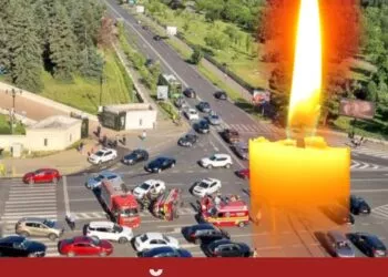 Accident grav în Piața Națiunile Unite: Ambulanță răsturnată după impact cu un BMW