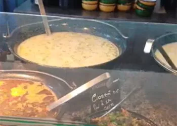 Cum arată meniul și cât costă o masă la terasa din Mamaia a familiei Simonei Halep