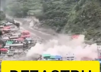 Tragedie: patru morți și zeci de dispăruți după o viitură devastatoare