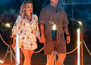 ȘOC la Insula Iubirii 2025! Ella Vișan, trădată de clarvăzătoare: „Nu văd nicio nuntă cu Andrei!”. Logodnicul ei a aflat adevărul abia acum