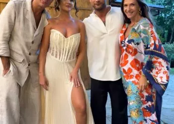 Adela Popescu, însărcinată din nou? Detaliul observat de fani după premiera „Insula Iubirii”