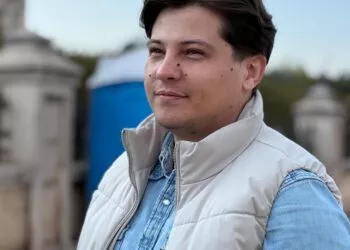 Tragedie pe o plajă din Thassos: un tânăr din Cluj-Napoca a murit sub privirea soției sale