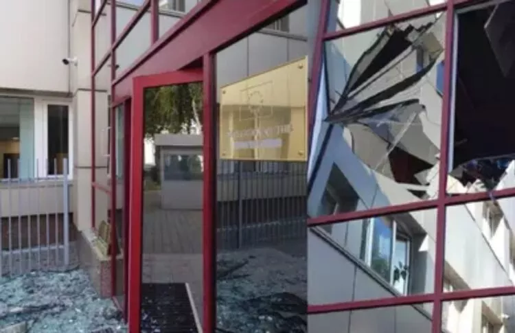 Rusia a lovit Kievul cu drone și rachete: Delegația UE și British Council, grav avariate. Zeci de morți și răniți