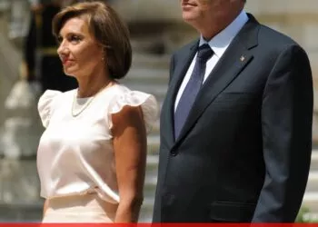 Carmen Iohannis, între întrebările presei și tăcerea asumată