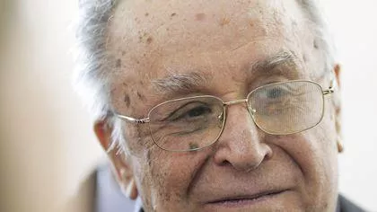Ion Iliescu, în stare critică: fostul președinte suferă de cancer pulmonar și disfuncții multiple de organe