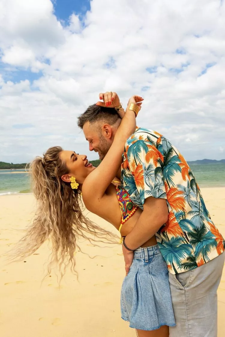 Maria și Marius Avram, împăcați după testul de pe „Insula Iubirii”? Cei doi soți, surprinși din nou împreună înainte de finala show-ului