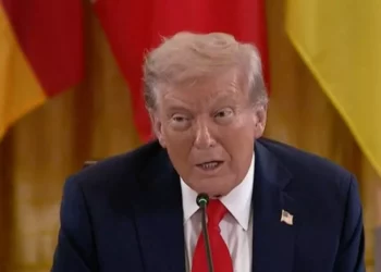 Trump anunță o posibilă întâlnire trilaterală SUA–Ucraina–Rusia pentru pace
