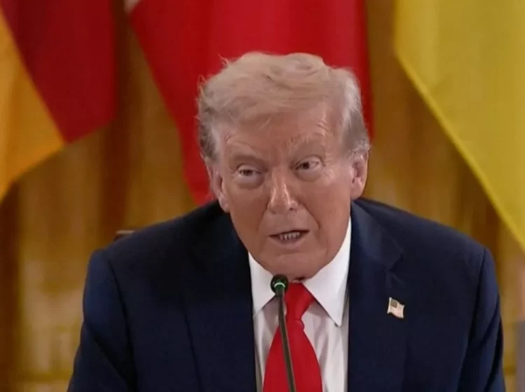 Trump anunță o posibilă întâlnire trilaterală SUA–Ucraina–Rusia pentru pace