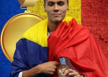 Mesaj șocant adresat lui David Popovici de un fost candidat AUR: insulte, acuzații și limbaj rasist