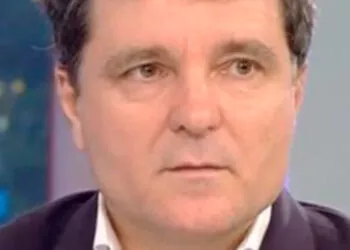 Schimbări majore în Guvern și Justiție. Nicușor Dan a semnat decrete importante