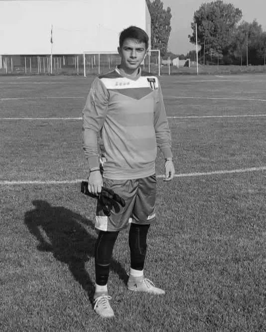 Comunitatea sportivă din Olt, îndoliată după moartea portarului Gabriel Șerban