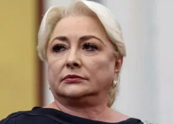 Analiza Ținutei Vioricăi Dăncilă la Parada Militară din Beijing
