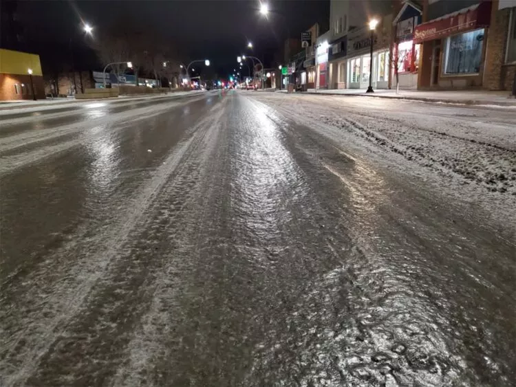 Schimbare de Decor: Decembrie 2025 Aduce Frig și Condiții Autentice de Iarnă la București