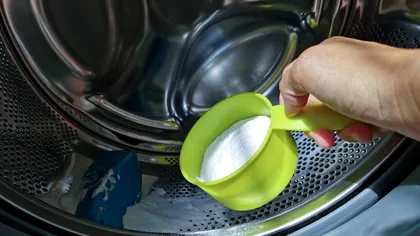 Ghid de Curățare: Cum și Unde se Pune Bicarbonatul de Sodiu în Mașina de Spălat Rufe