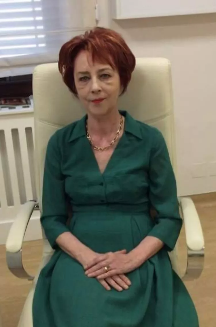 Zvonuri false despre moartea doctoriței Flavia Groșan. Familia confirmă: „Este în viață și se simte puțin mai bine”