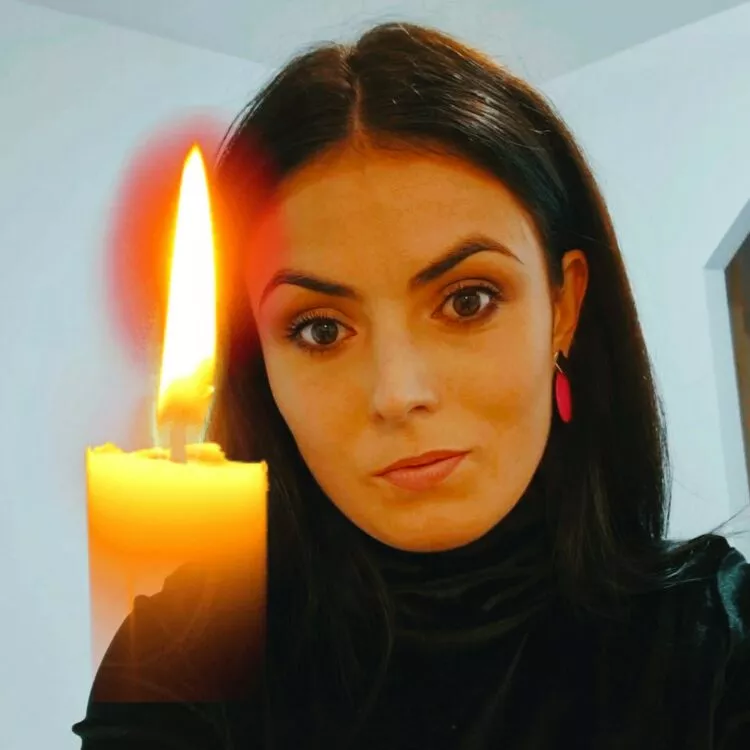 Tragedie într-o familie din Vaslui: o tânără de 30 de ani a murit în spital după o criză severă de astm