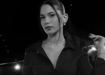 O durere de cap ignorată prea mult: moartea subită a unei tinere de 19 ani din Italia