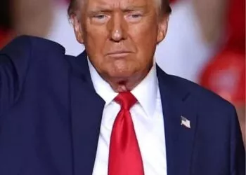 Donald Trump avertizează