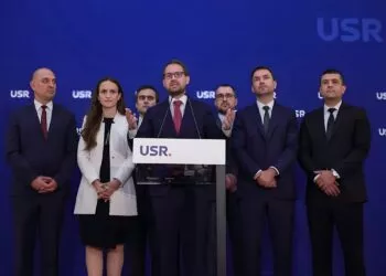 Cine preia conducerea interimară