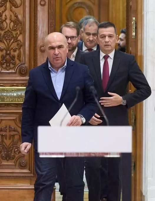 Criză în sistemul sanitar: medici nemulțumiți, posturi vacante și amenințarea tăierilor salariale