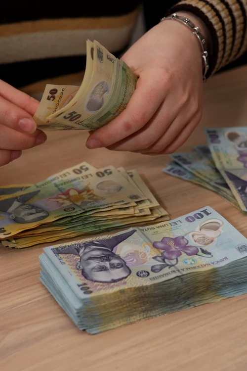 UE introduce limita pentru plățile cash. Ce se schimbă din 2027