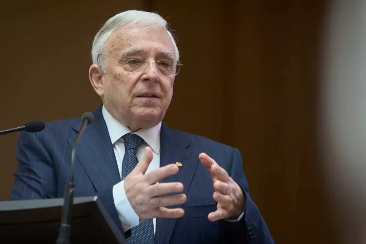 Avertisment privind pensiile românilor: riscuri majore în cazul unei crize politice și economice
